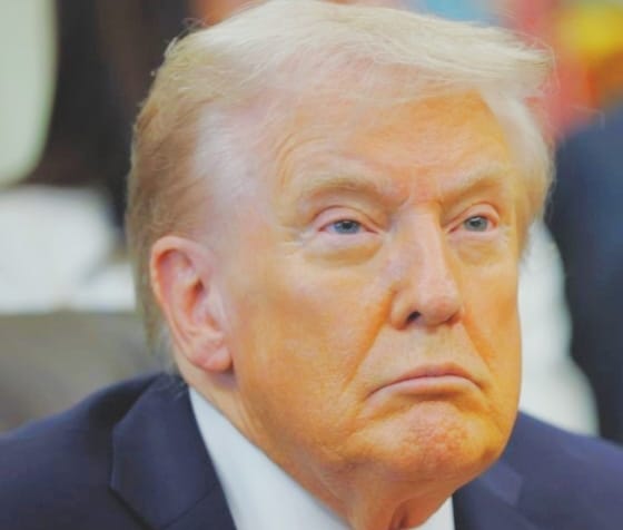 Trump Announces $2,000 “Tariff Dividend” Amid Food-Stamp Fight and Shutdown Chaos